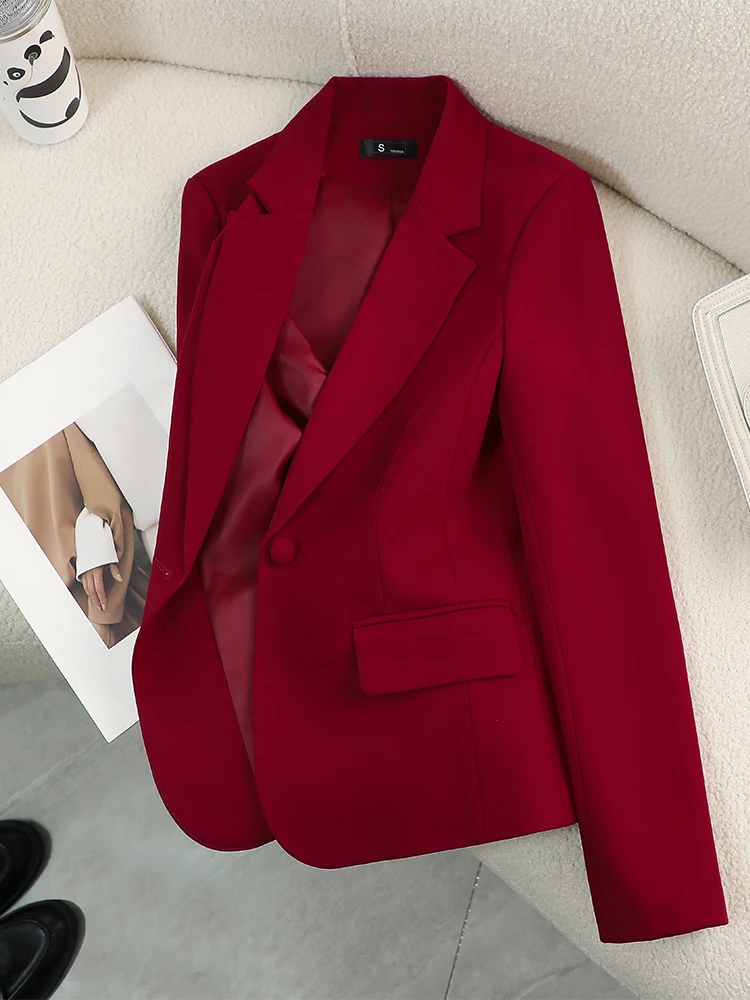 Women Formal Wear With Black Blazer - سترة نسائية للسيدات أحمر أخضر بيج
