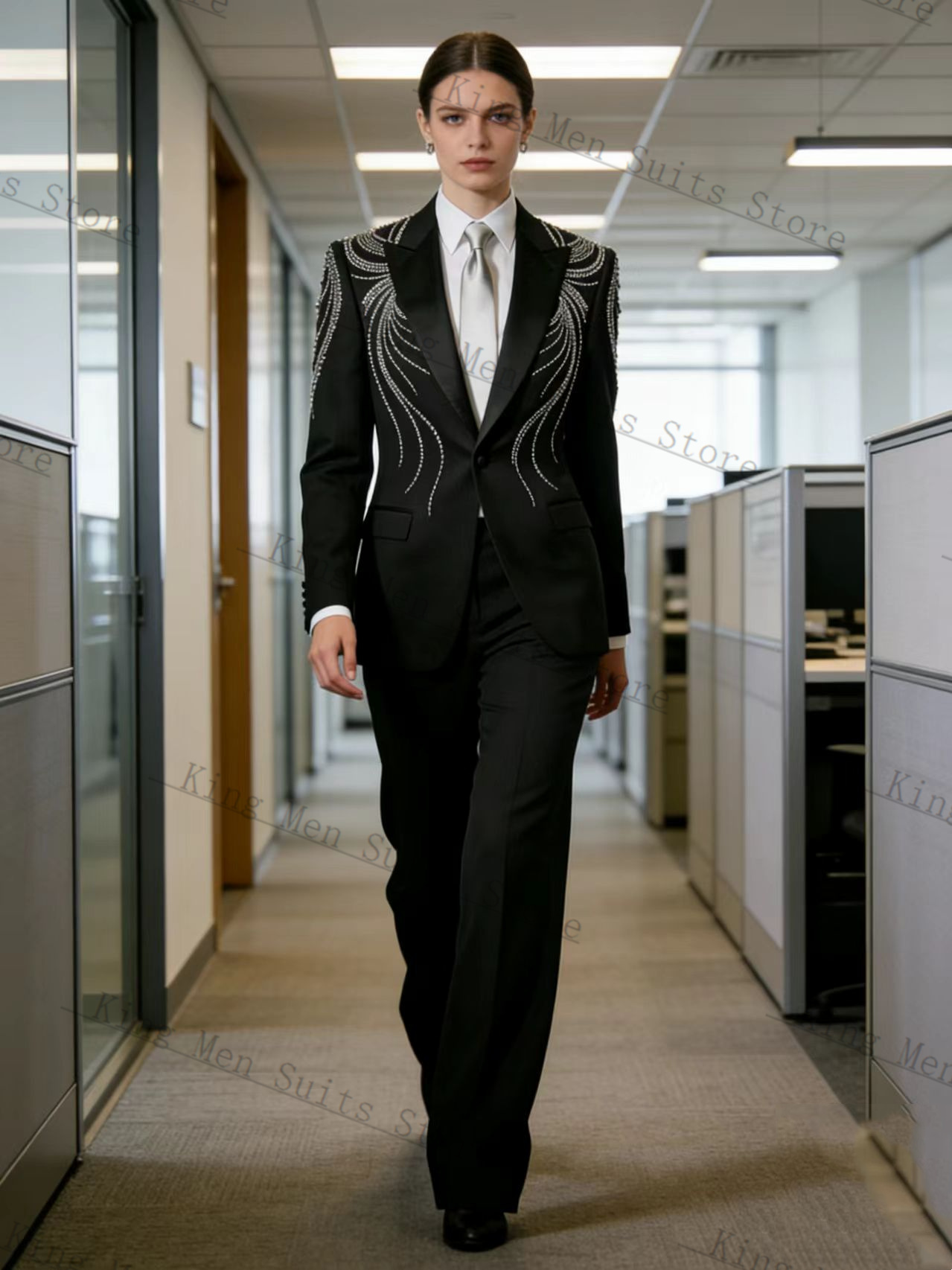 طقم بدلة نسائية سوداء من قطعتي - مراجعة Women Formal Wear With Black Blazer وسعره