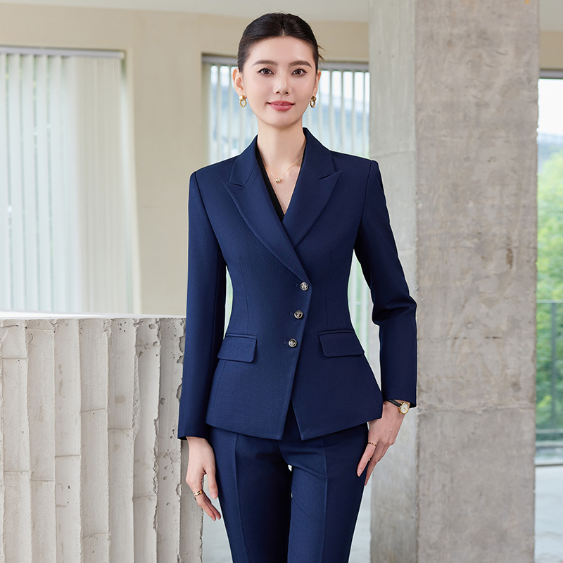 ملابس رسمية من القماش عالي الج - مراجعة Formal Winter Wear Women Jacket وسعره