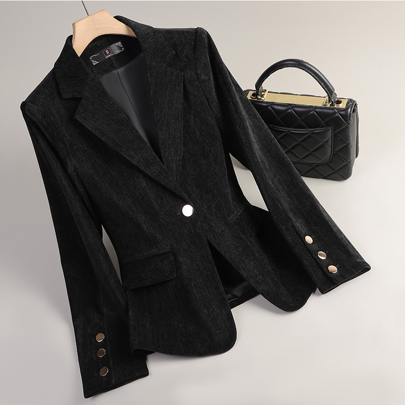 سترة نسائية مخملية باللون الذه - مراجعة Women Formal Wear Coat وسعره