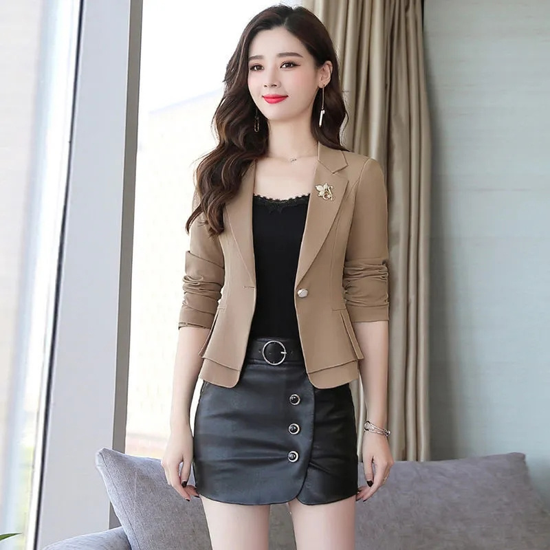 معطف رسمي نسائي أنيق للعمل بال - مراجعة Women Formal Wear With Black Blazer وسعره