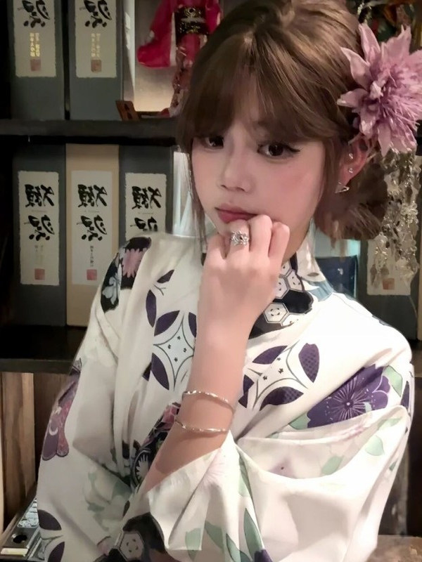 روب حمام كيمونو تقليدي باللون  - مراجعة Japanese Women Formal Wear وسعره