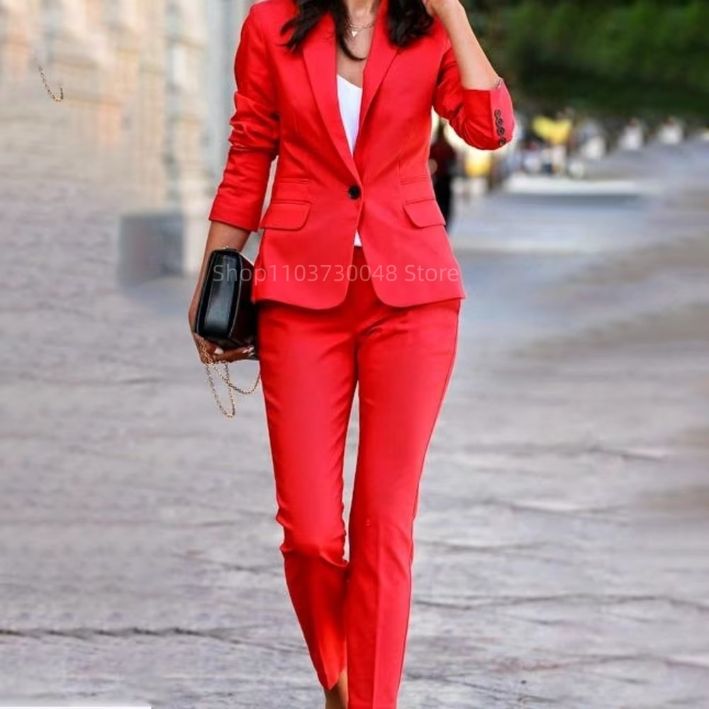 بدلة رسمية أنيقة للسيدات في ال - مراجعة Women Formal Wear Office وسعره