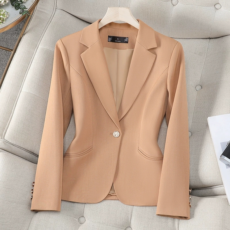 سترة نسائية لربيع وخريف 2025 ل - مراجعة Women Formal Wear With Black Blazer وسعره